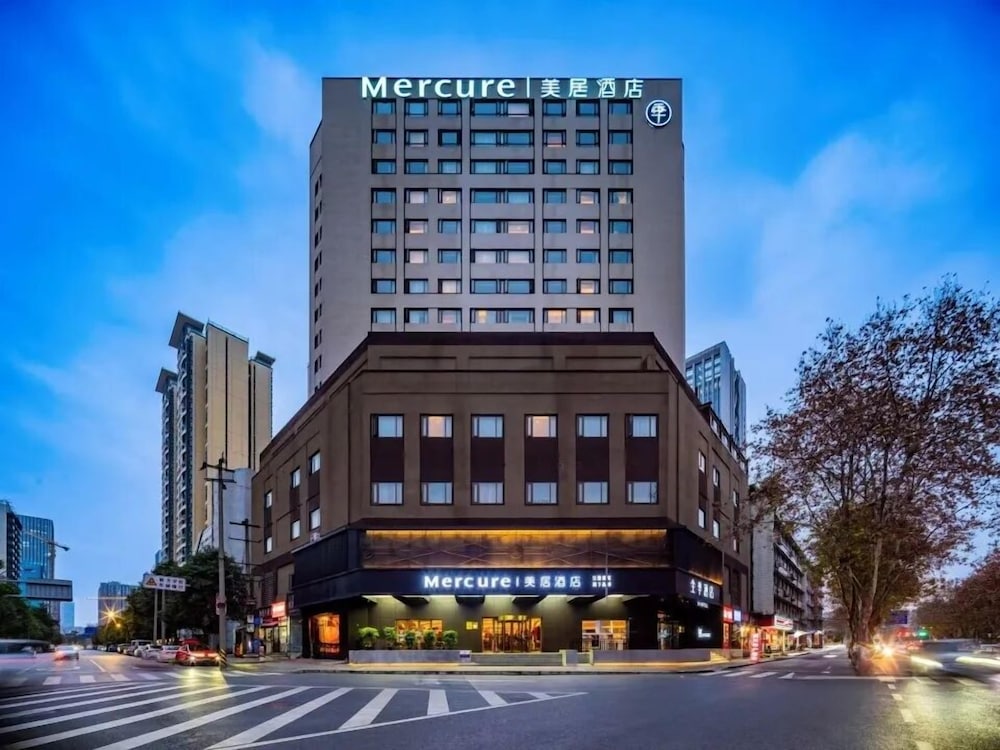 Mercure Chengdu Jinniu Wanda Plaza 7/60