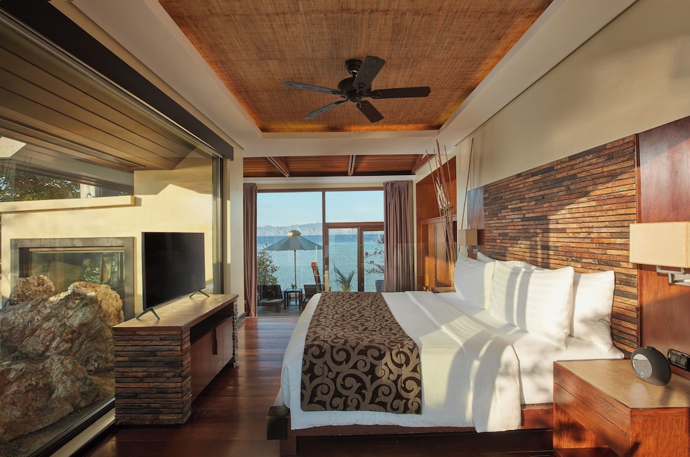 Two Seasons Coron Island Resort 14/50