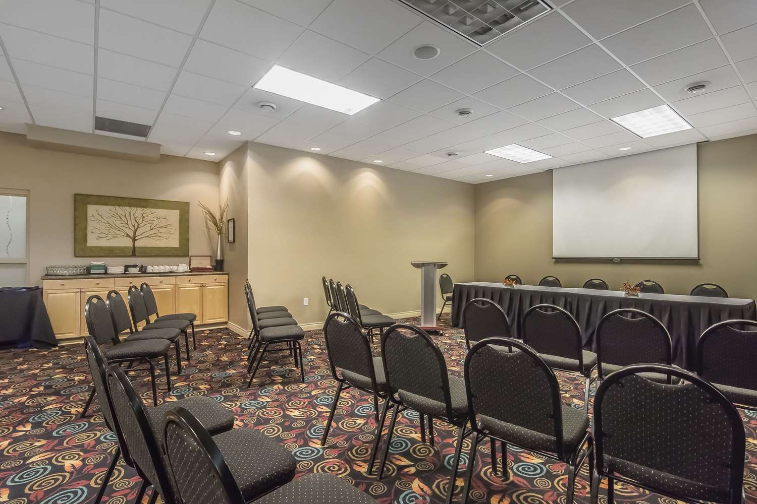 Quality Inn West Edmonton 10/19