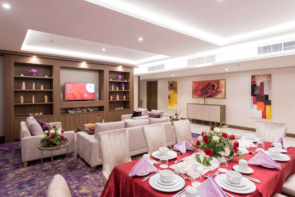 رامادا كونتيننتال جدة(Ramada by Wyndham Continental Jeddah) 12/68