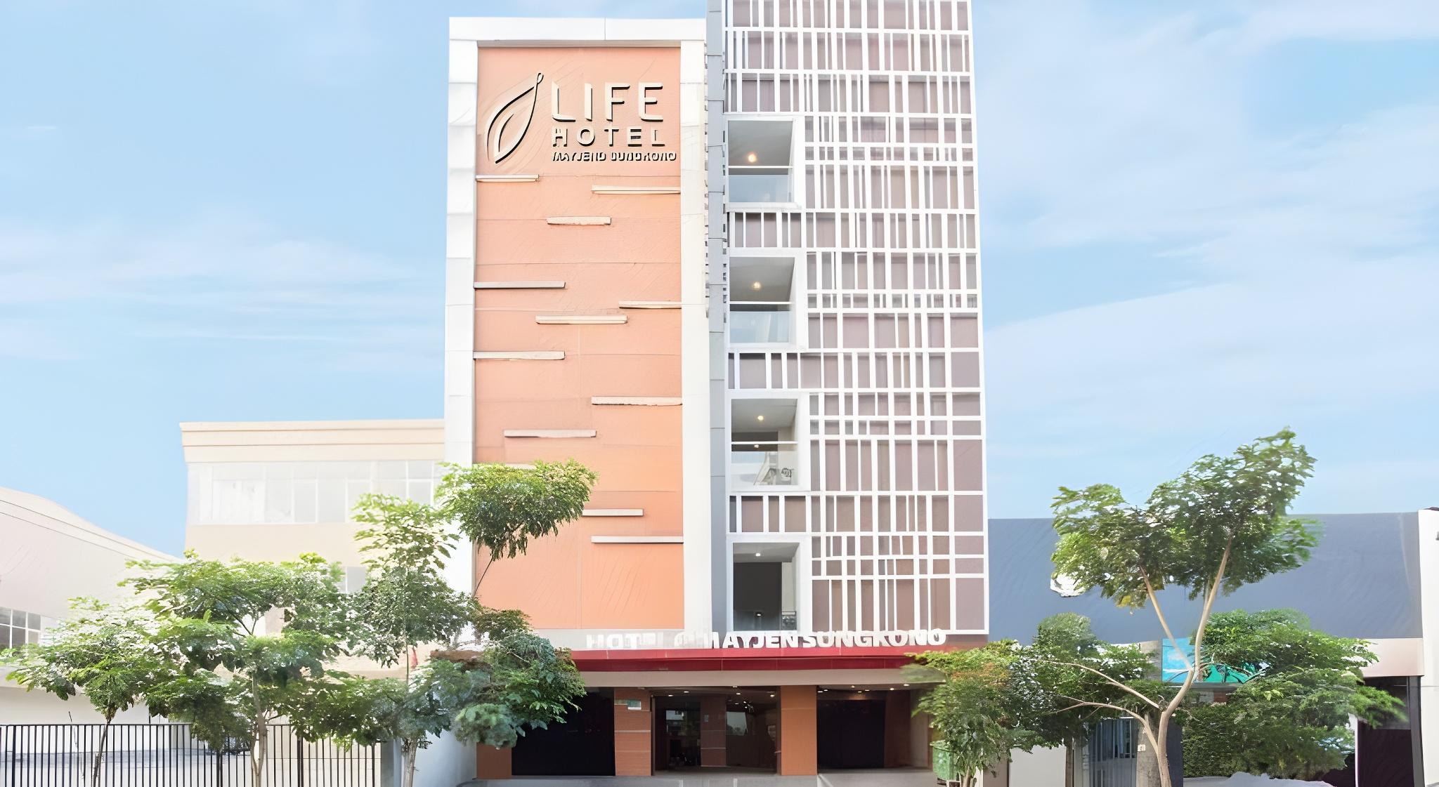 Citihub Hotel Mayjend Sungkono Surabaya 1/38