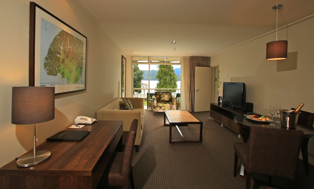 Distinction Te Anau Hotel and Villas 39/68