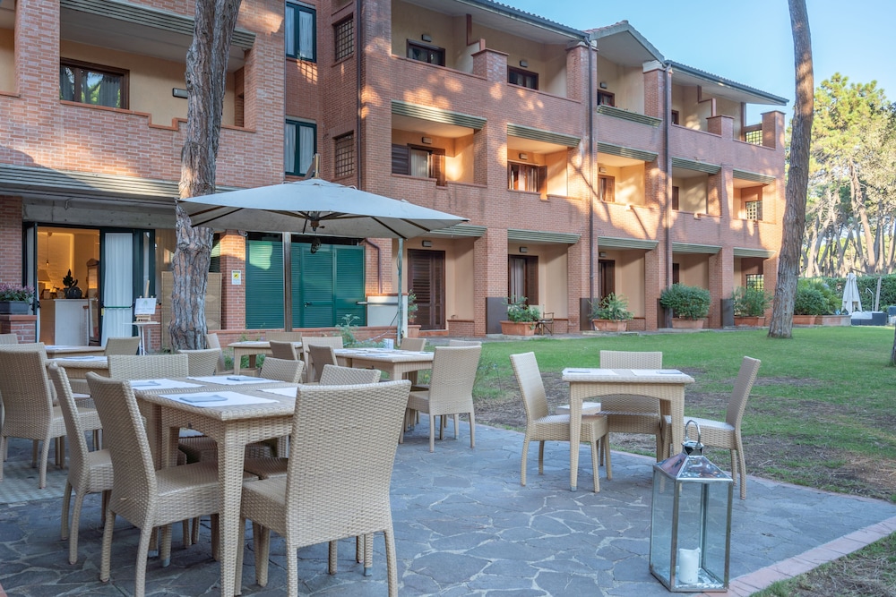 RICCI HOTEL 40/59