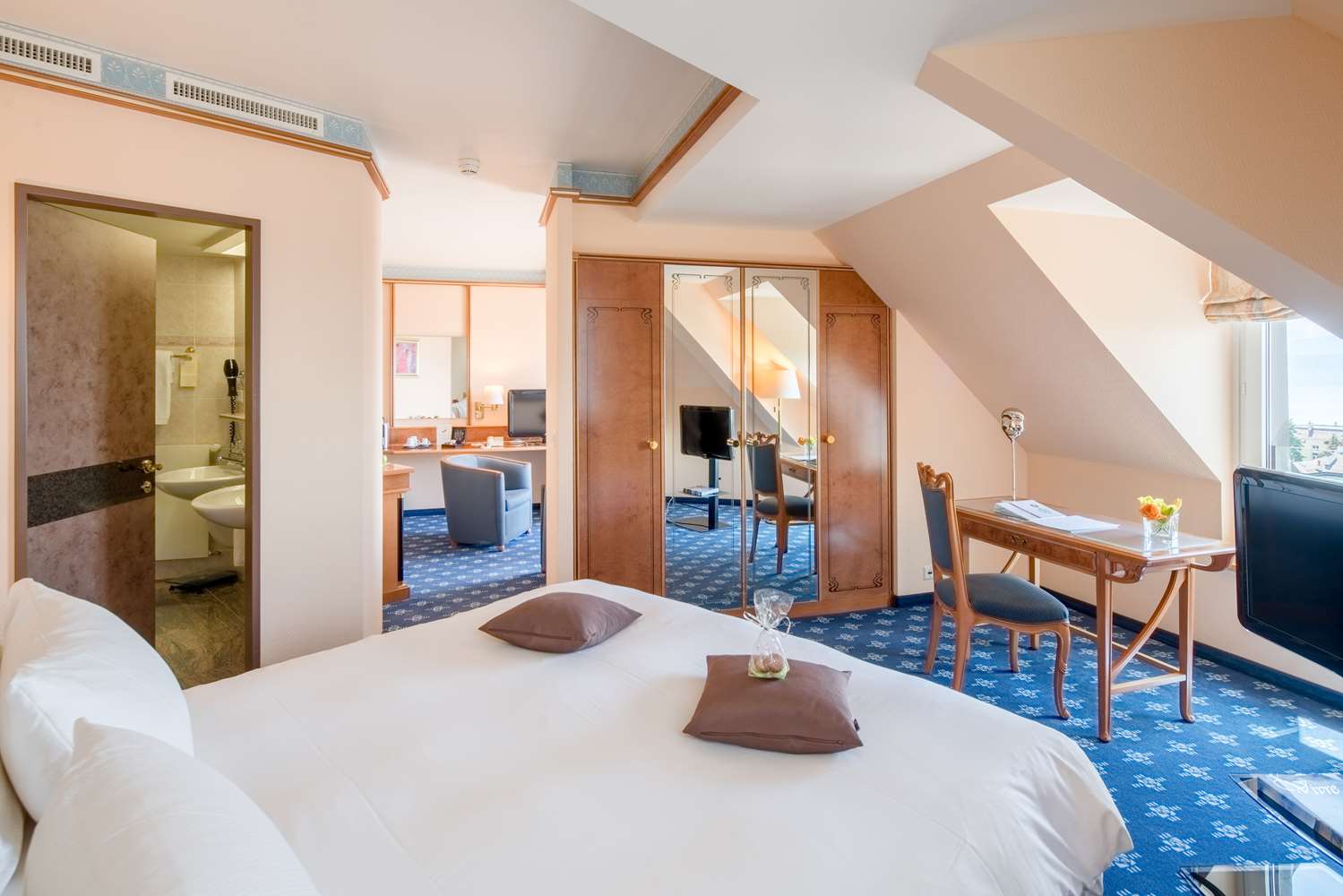 Hotel Mirabeau BW Signature Collection Lausanne 12/23