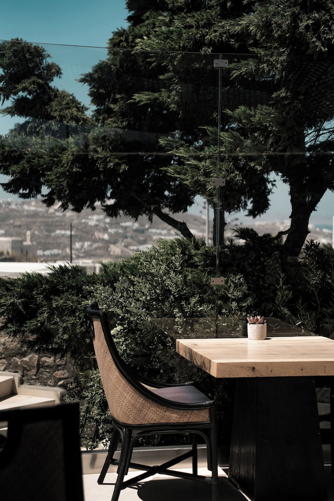ASTY Mykonos Hotel and Spa 46/50