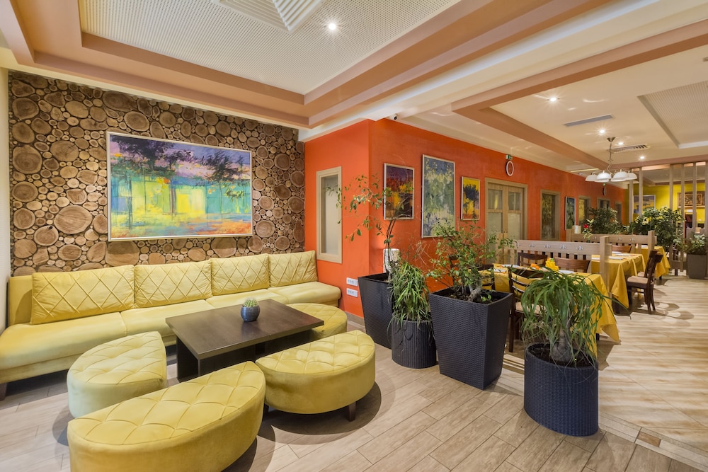 Hotel Lirak 28/50