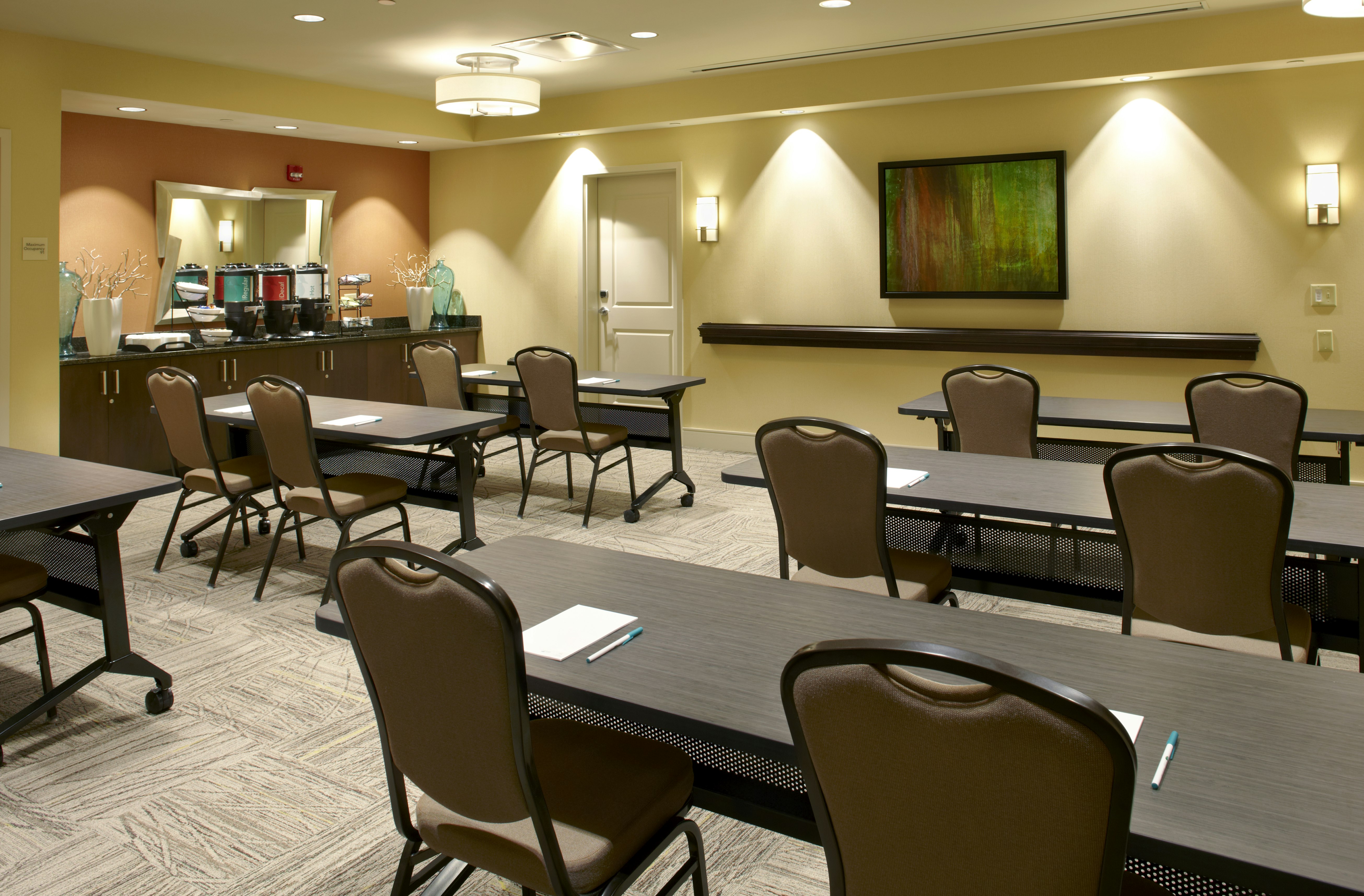 Homewood Suites by Hilton Pittsburgh Airport Robinson Mall Area PA 10/14