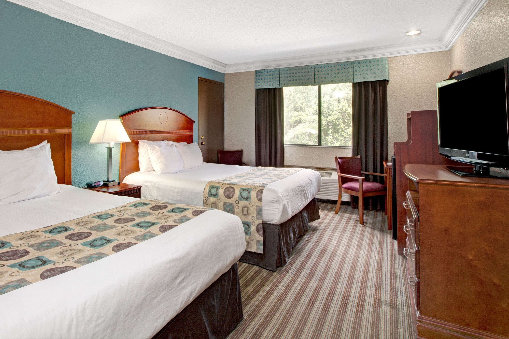 Room, 2 Queen Beds