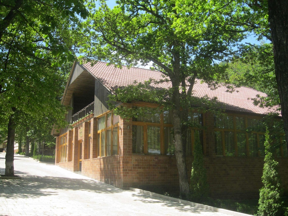 Splendor Resort And Restaurant 4/18