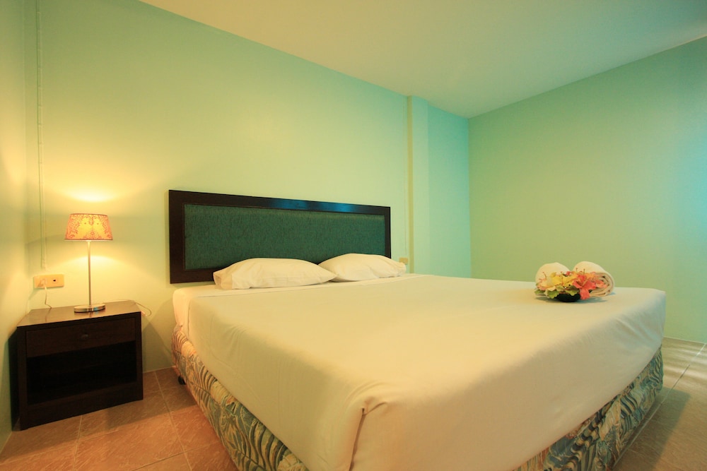 Chaba Chalet Hotel 11/32