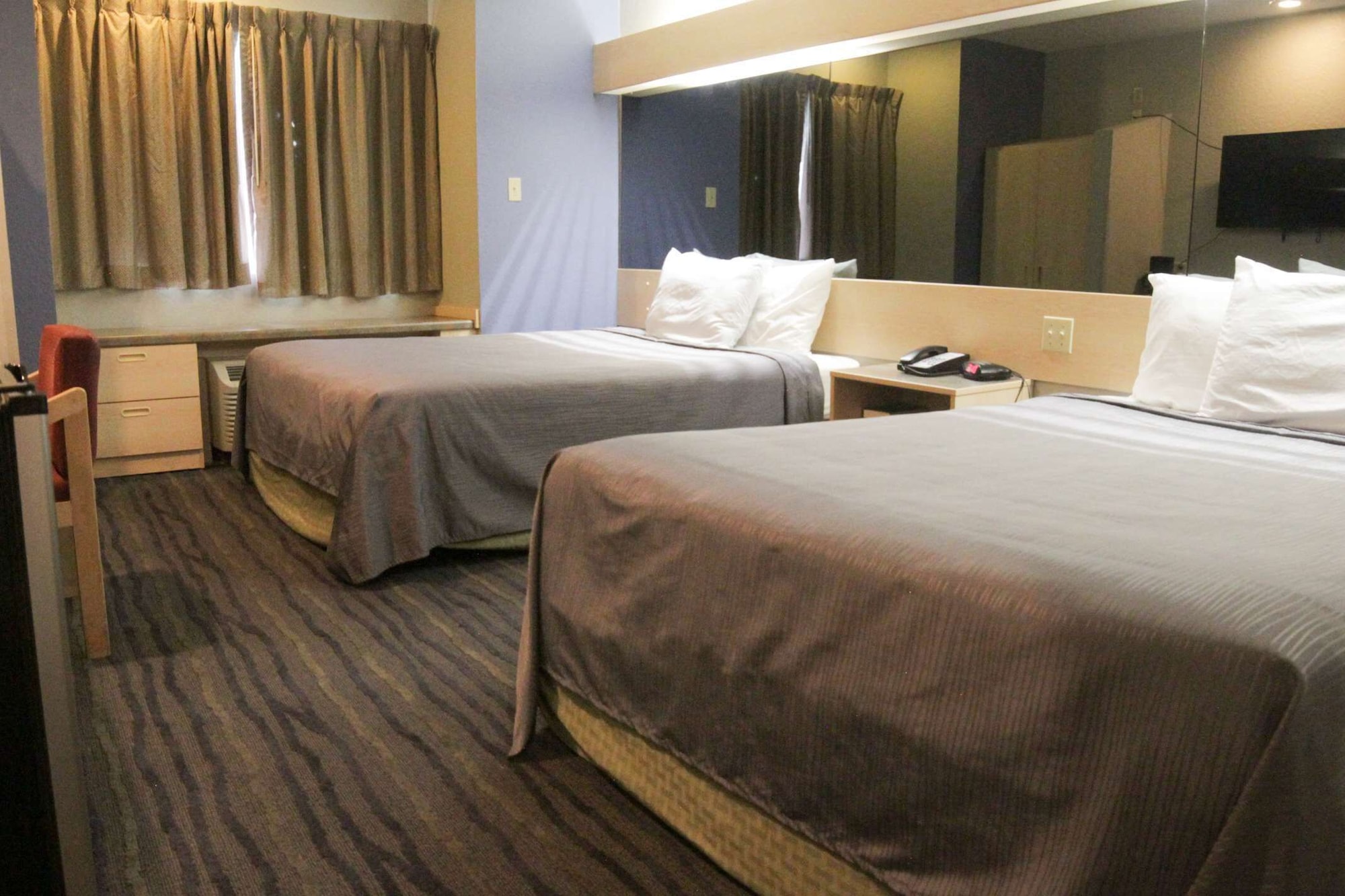 ROOM, 2 QUEEN BEDS
