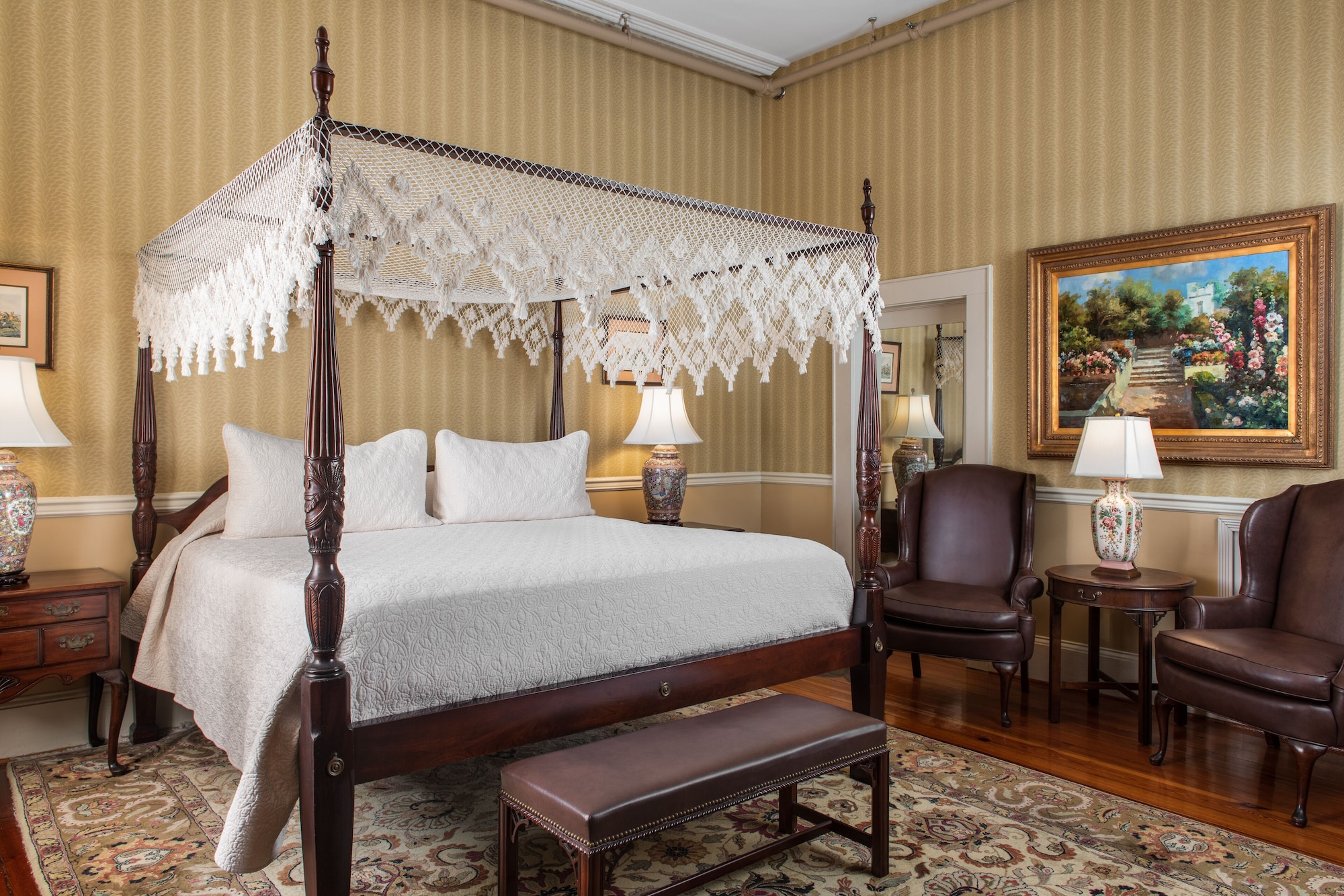 HISTORICAL, HOUSE, KING BED