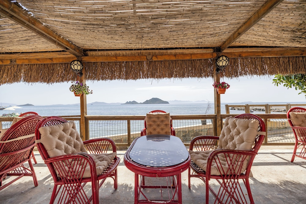 MAXSEA Beach Hotel 29/44