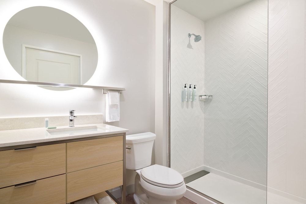 TownePlace Suites by Marriott Tempe 45/47