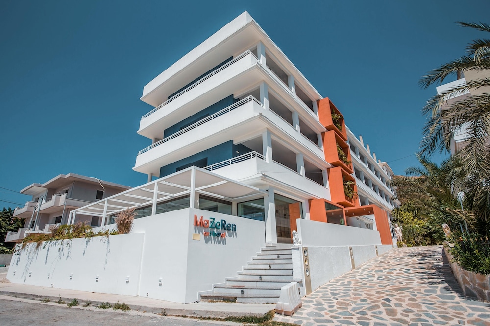 Mazoren Art Hotel in FALIRAKI