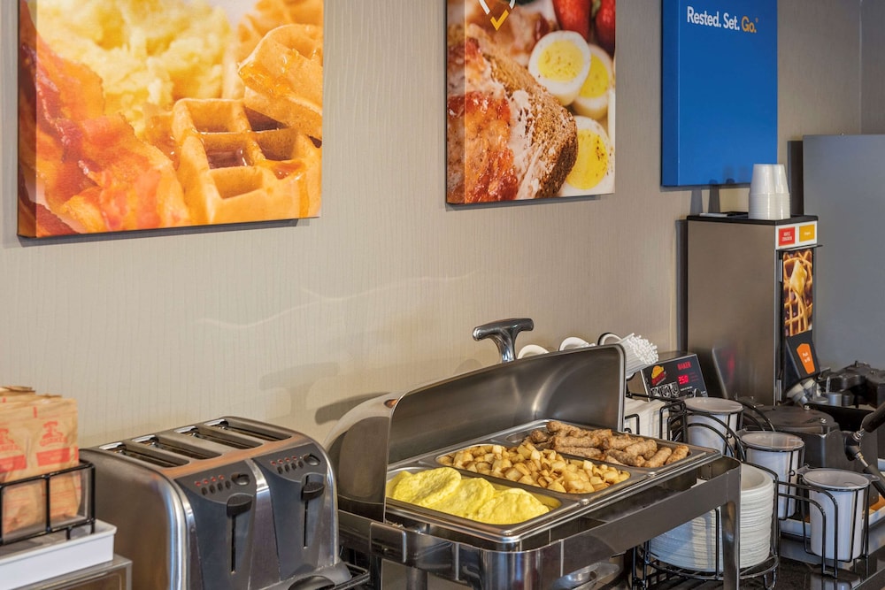 Comfort Inn Brossard 30/37
