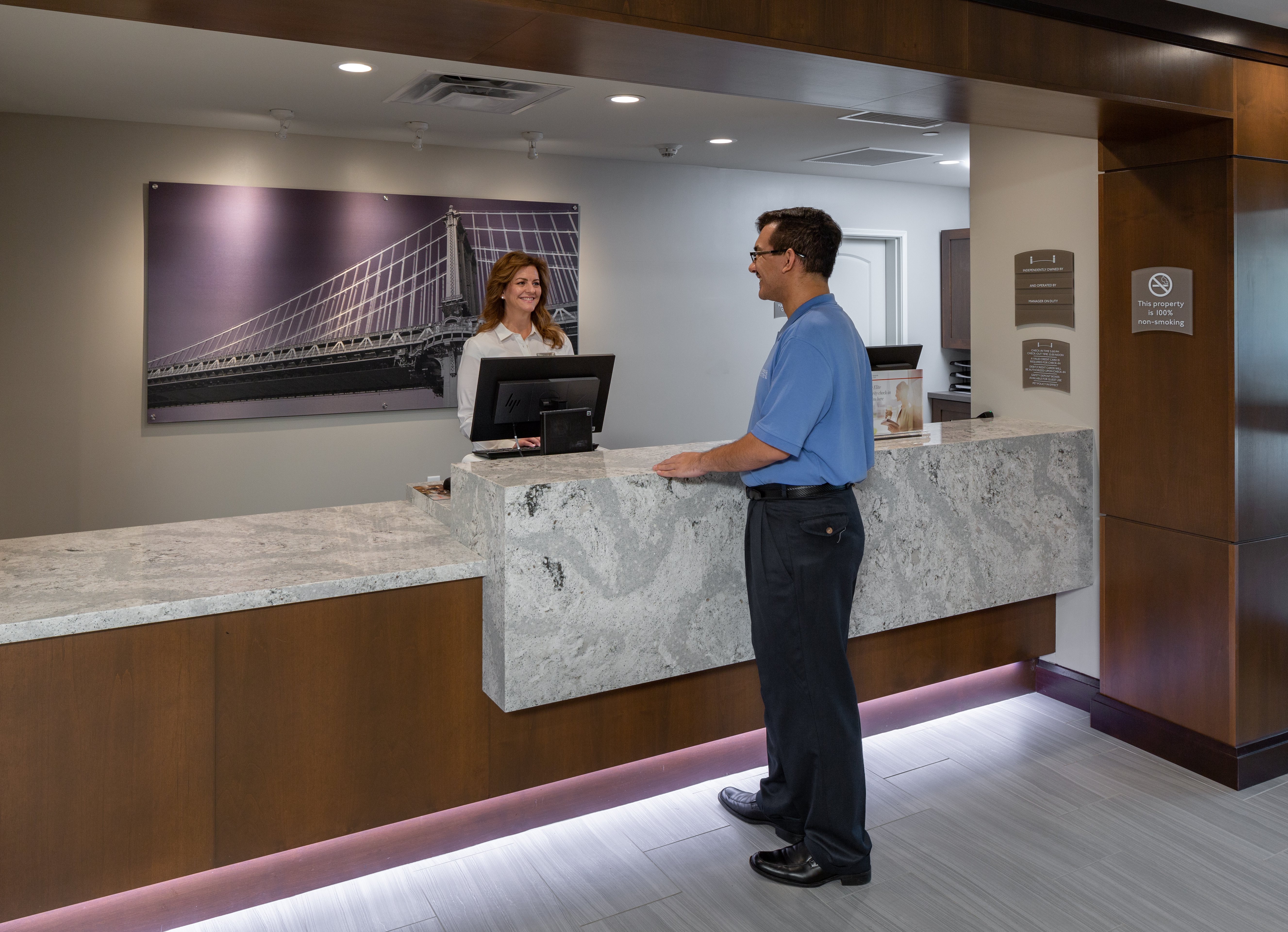 Staybridge Suites Phoenix Biltmore Area 9/56