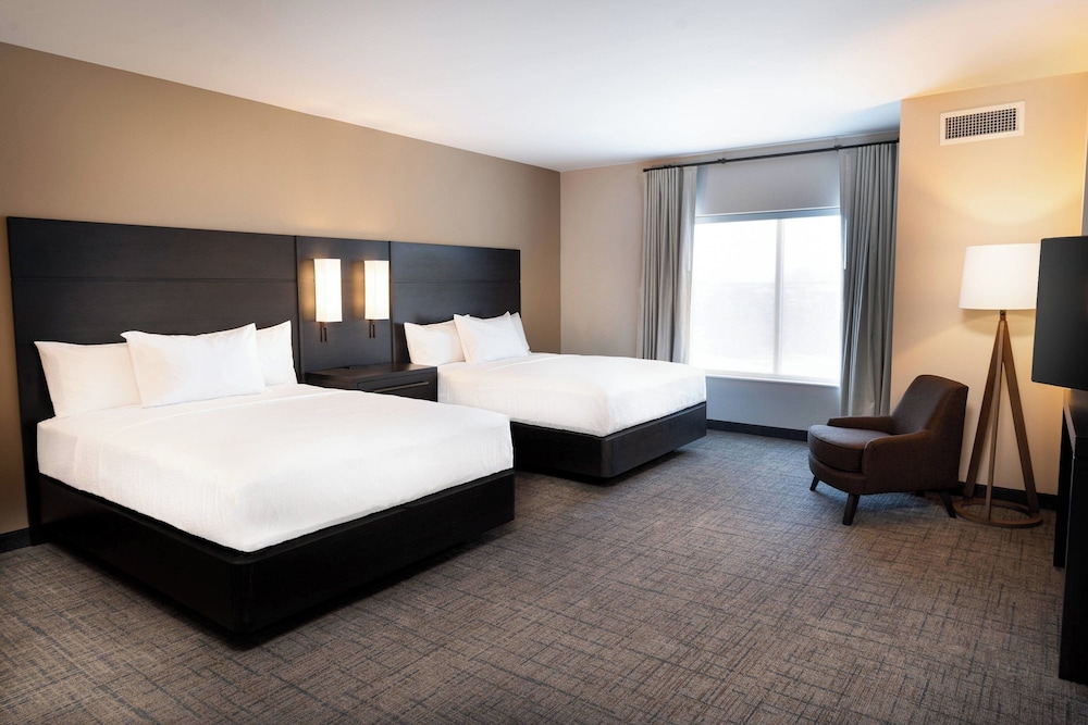 STUDIO, SUITE, MULTIPLE BEDS, ACCESSIBLE