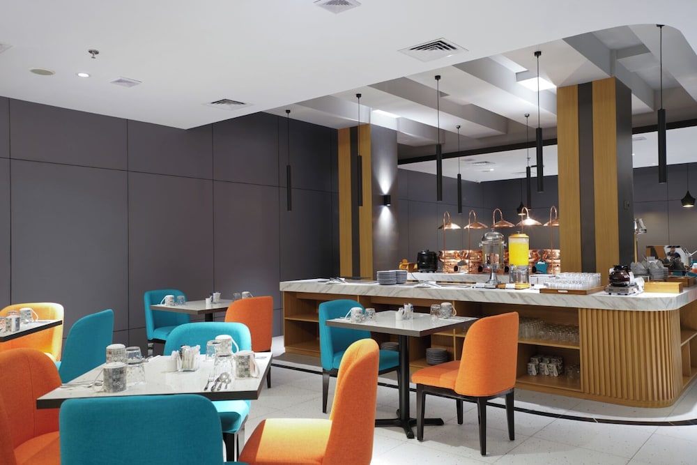 Aston Emidary Bangka Hotel and Conference Center 42/57