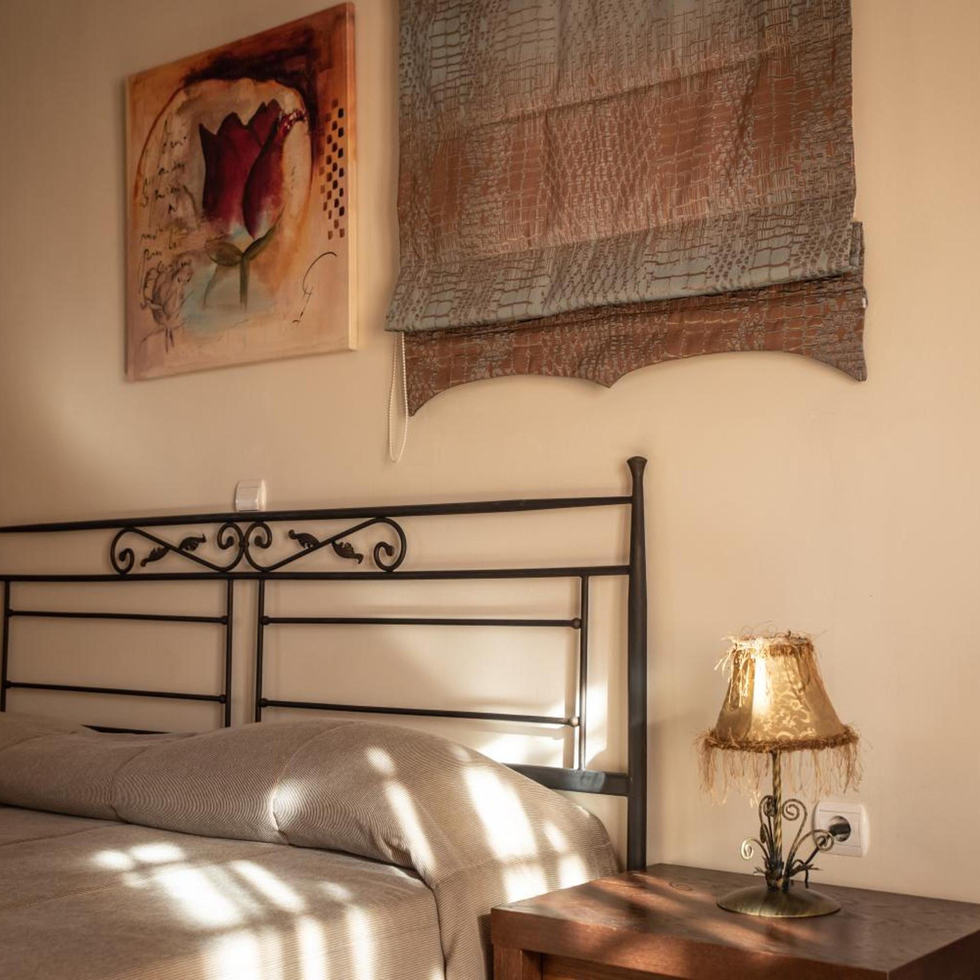 Alma Hotel 11/57