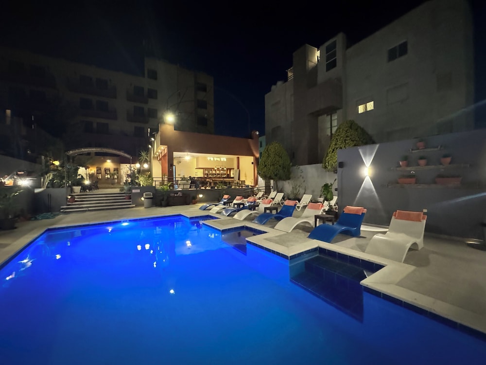 Grand Hotel Madaba 36/70