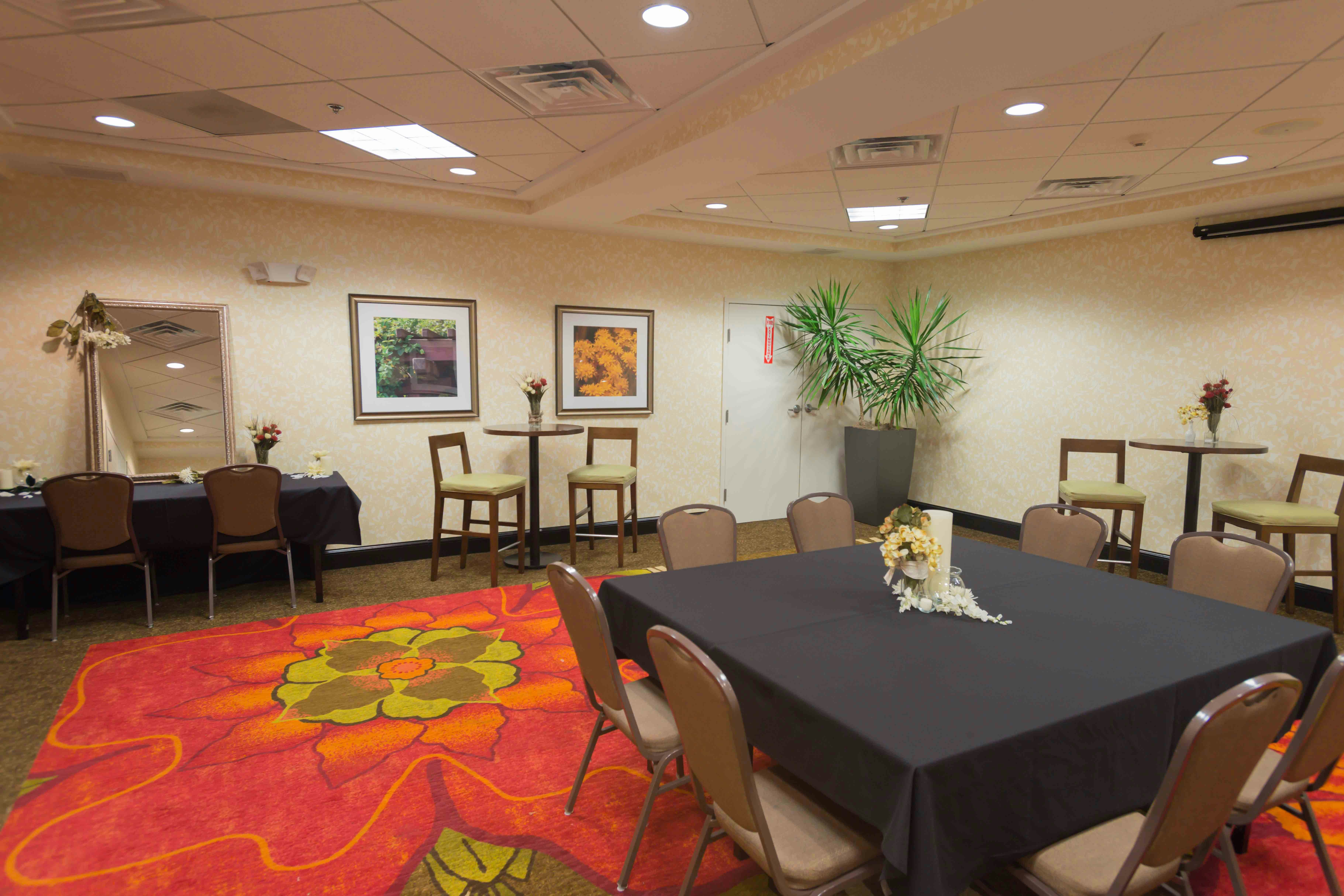 Hilton Garden Inn Merrillville 38/61