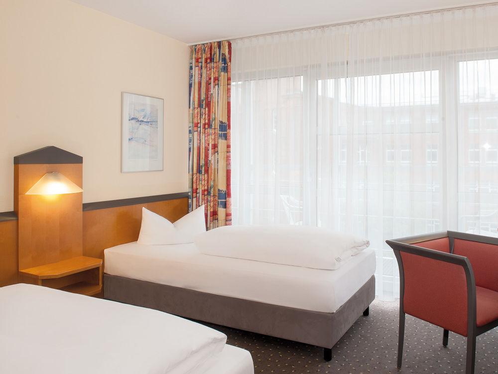 Victor S Residenz Berlin Tegel Formely Quality Berlin Tegel 10/24
