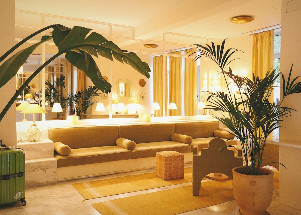 Apollo Palm Hotel 47/66