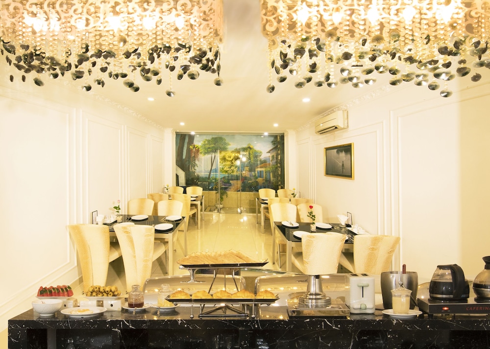 Golden Star Hotel 40/50