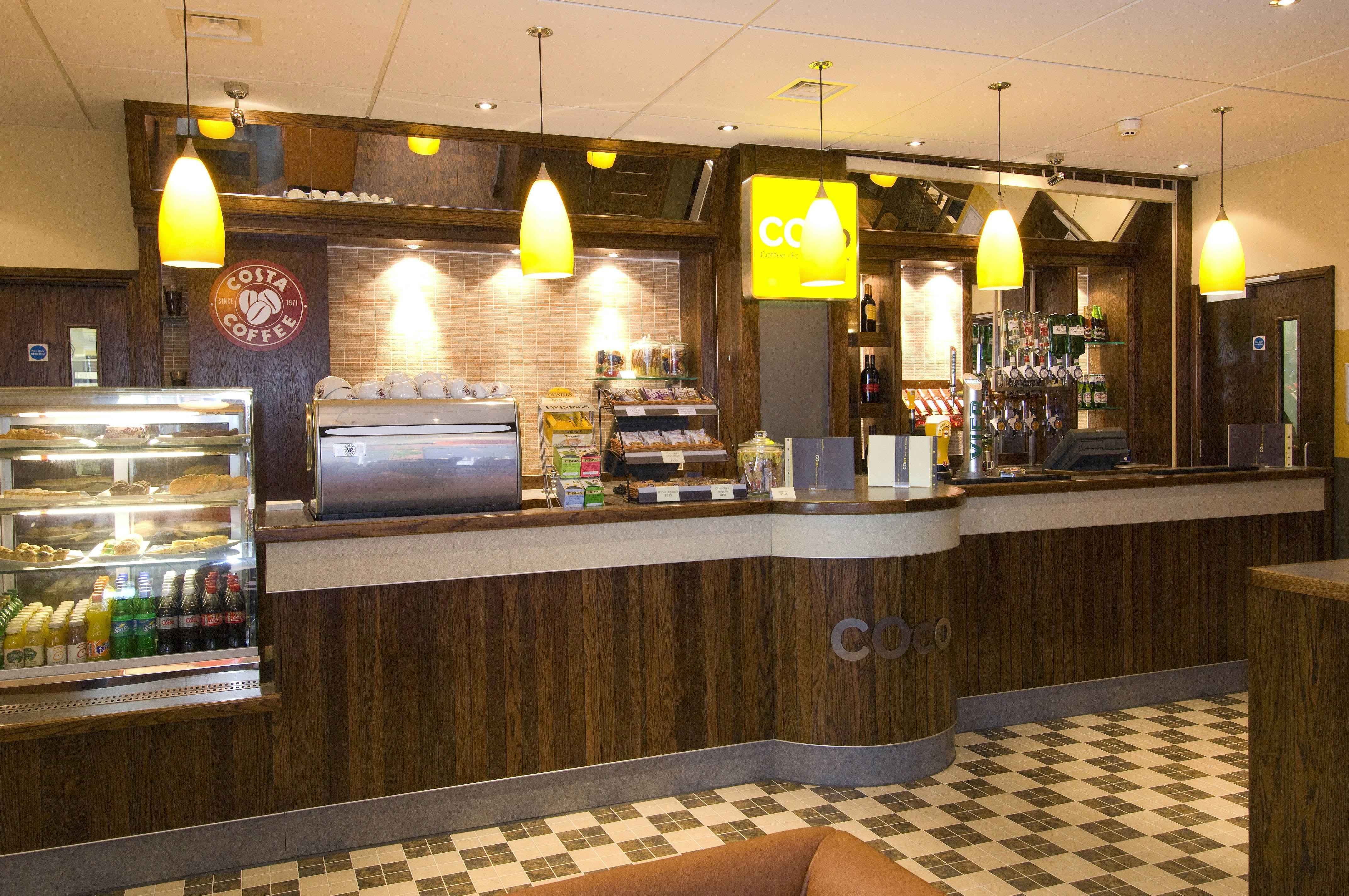 Premier Inn Coventry City Centre (Belgrade Plaza) 30/35