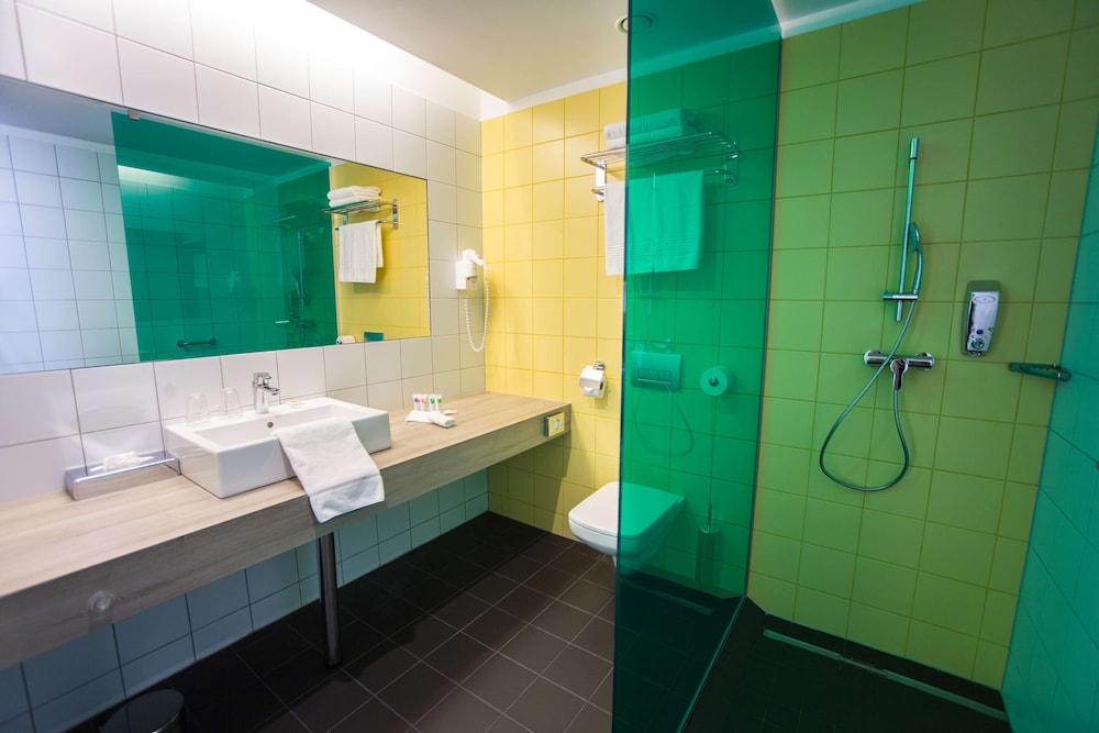 Park Inn By Radisson Budapest 24/72