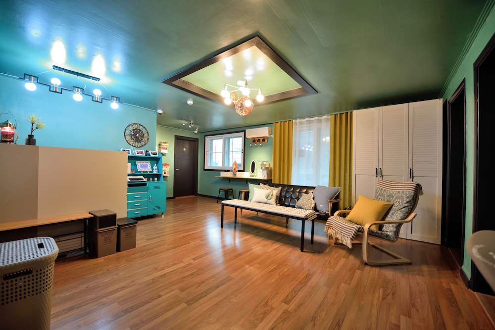 The One Hostel 39/50