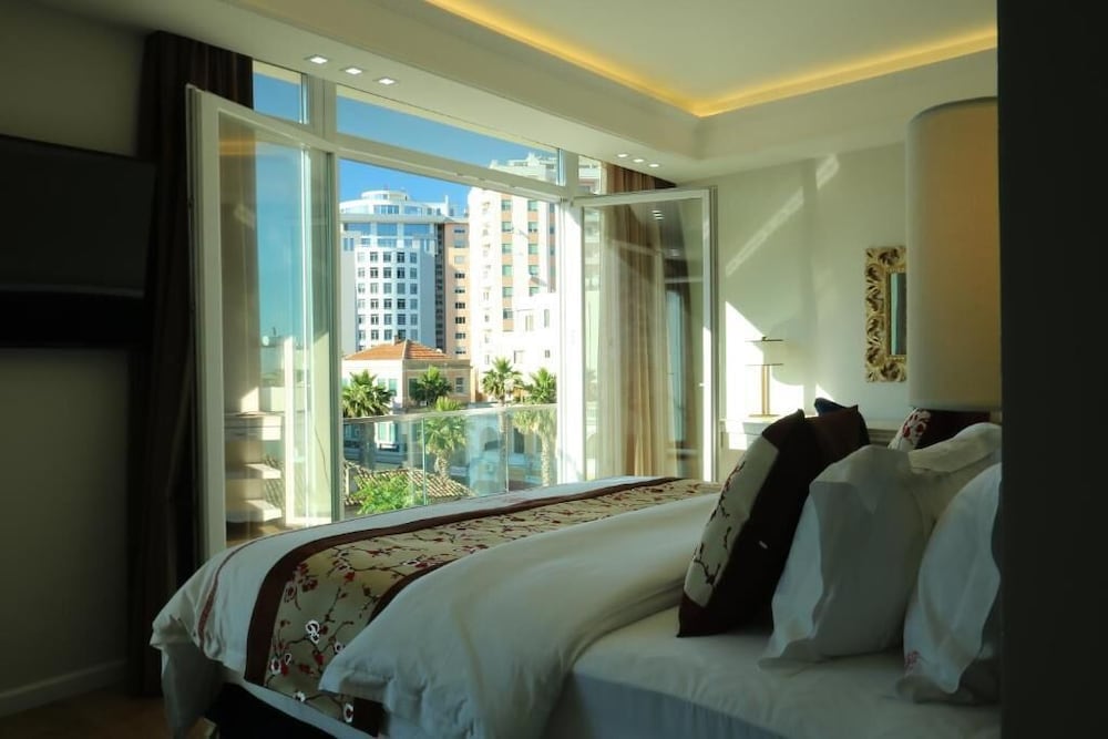 Brais Hotel 16/36