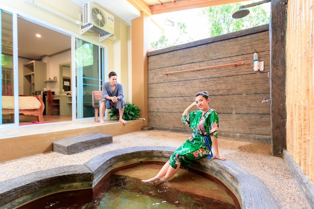 Saline Hot Spring Resort 39/62