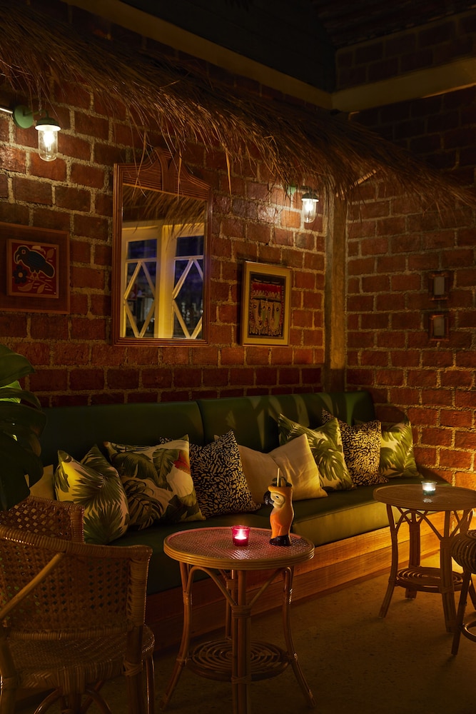 The Peri Hotel Hua Hin 30/50