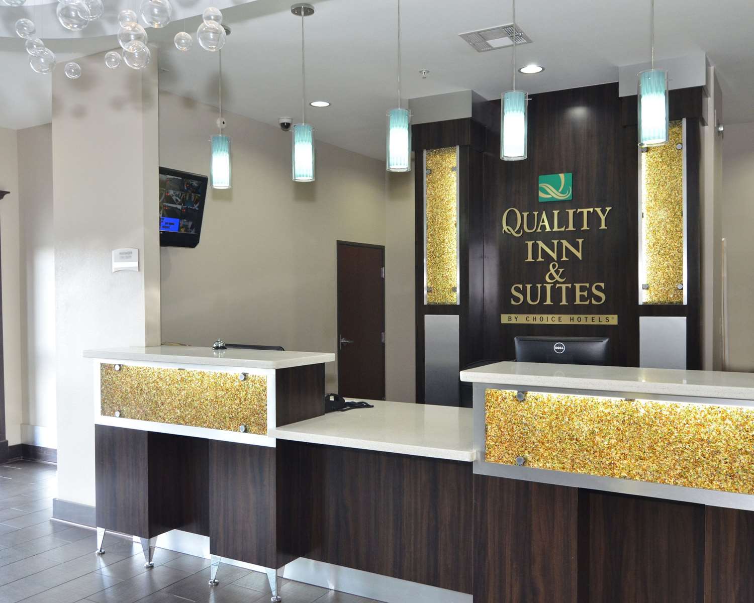 Quality Inn & Suites Kenedy - Karnes City 7/32