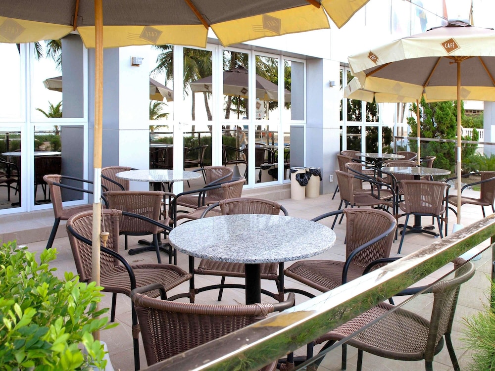 Ibis Joao Pessoa 48/55