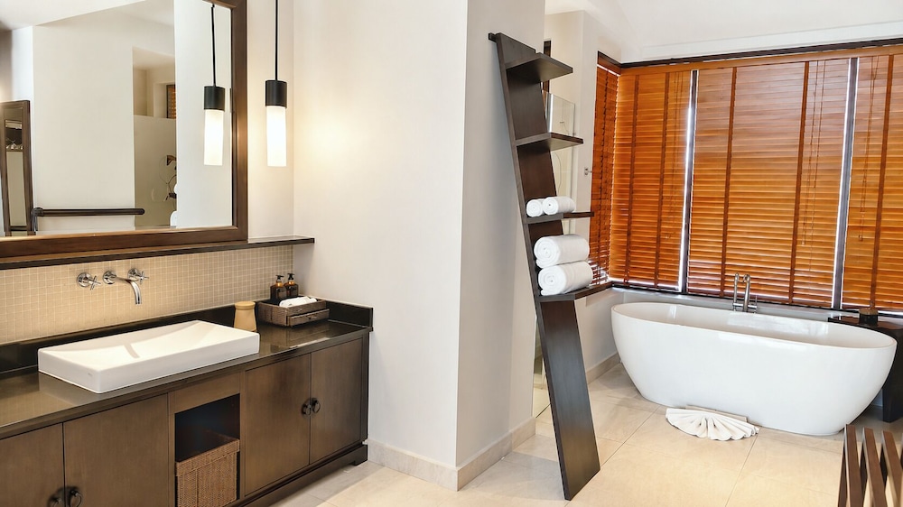 Movenpick Asara Resort & Spa Hua Hin 75/76