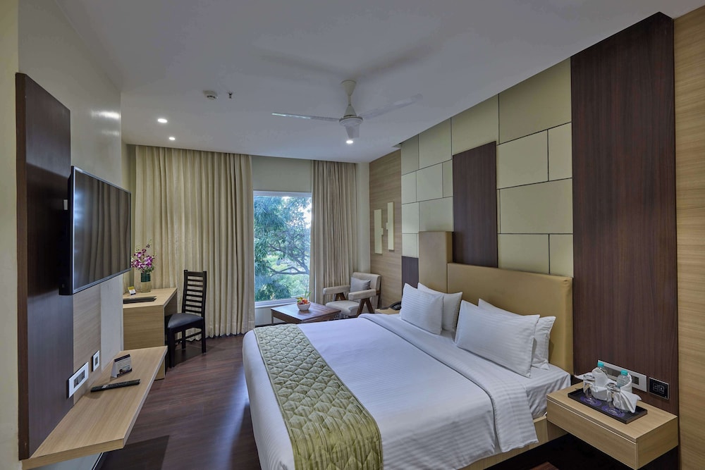 Grand Continent Hosur A Sarovar Portico Affiliate Hotel 12/47