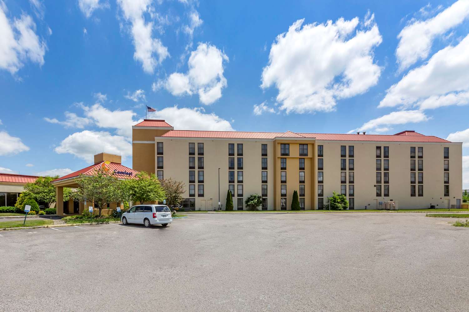Comfort Inn Alliance 20/21