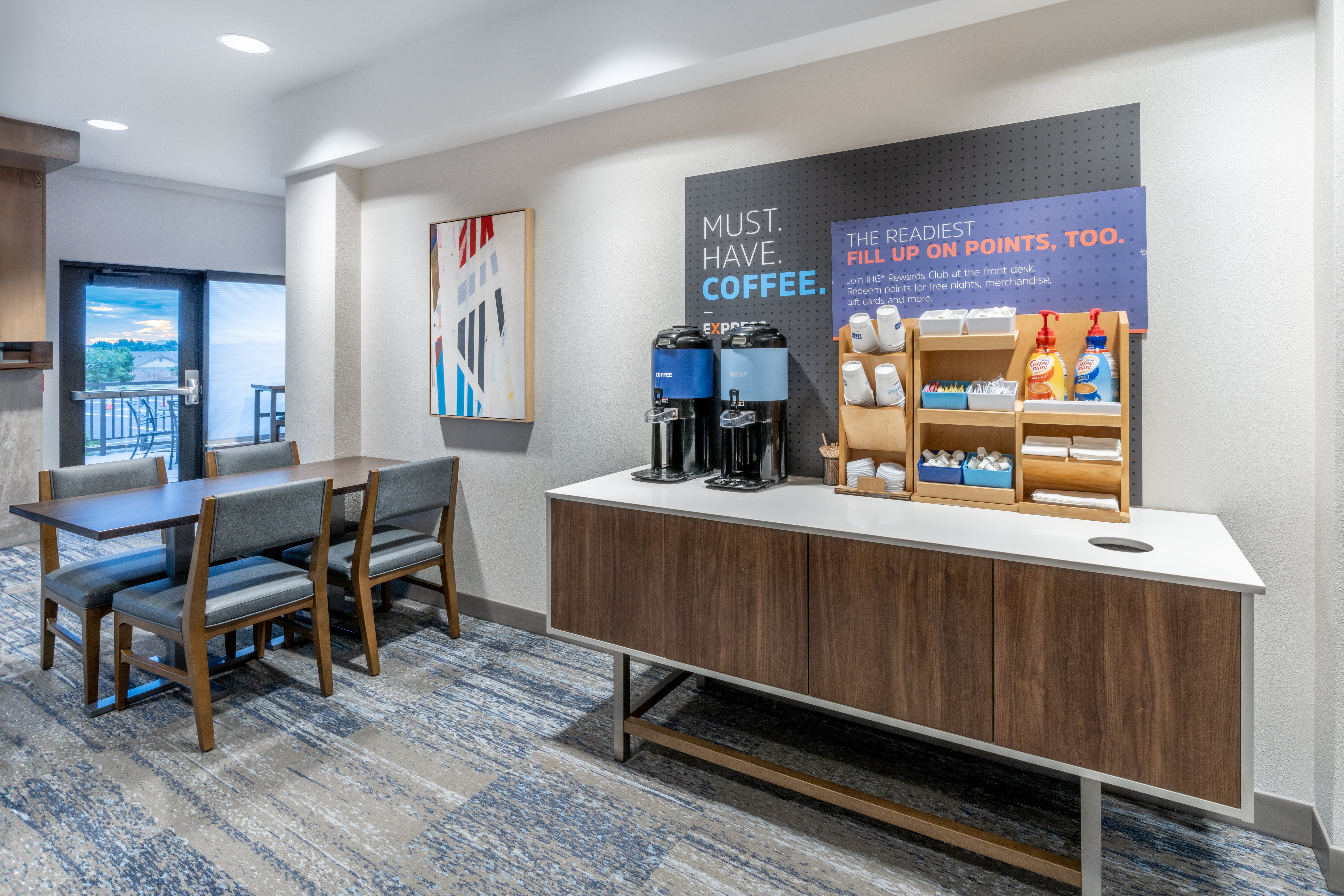 Holiday Inn Express Suites Colorado Springs First Main 18/28