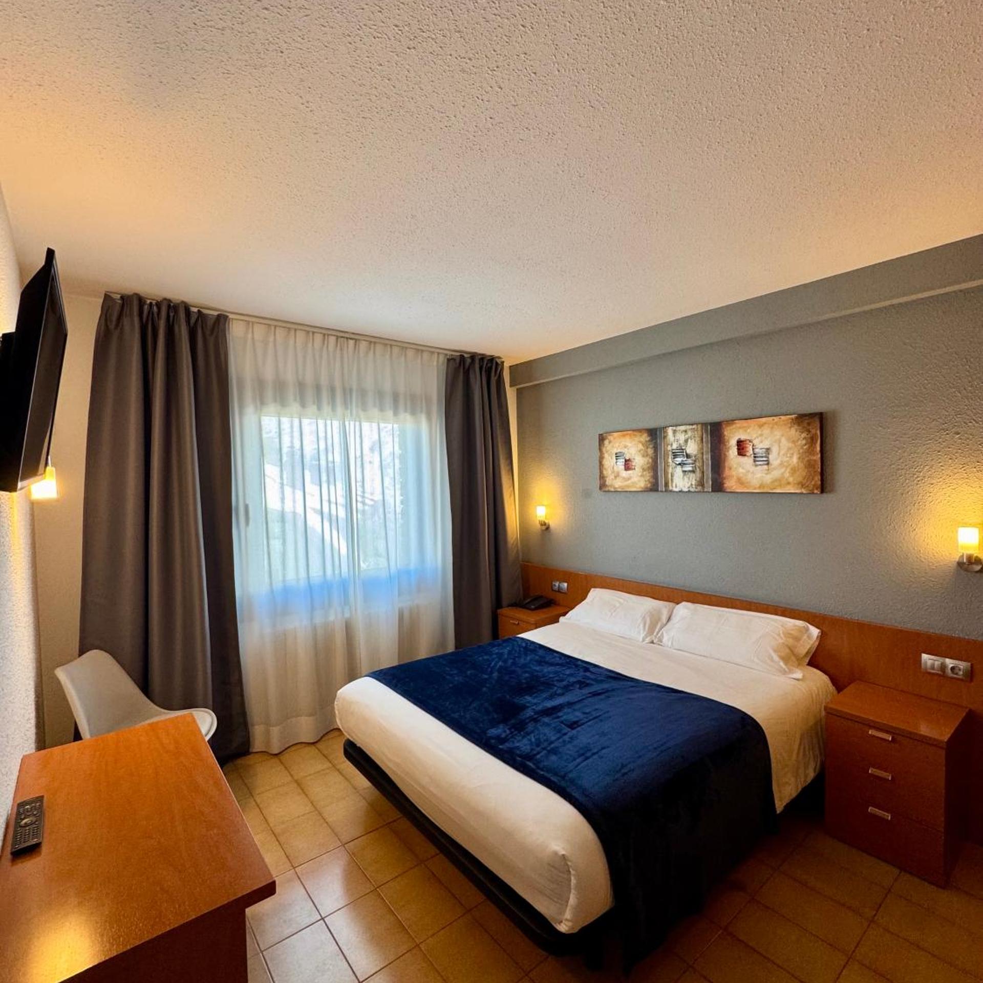 غرفة بسرير مزدوج أو سريرين منفصلين، Hotel Casado 7/10