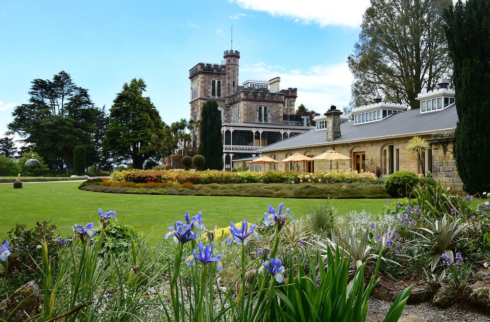 Larnach Lodge 33/38