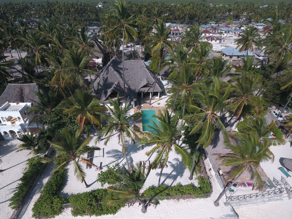 Raha Lodge 34/42