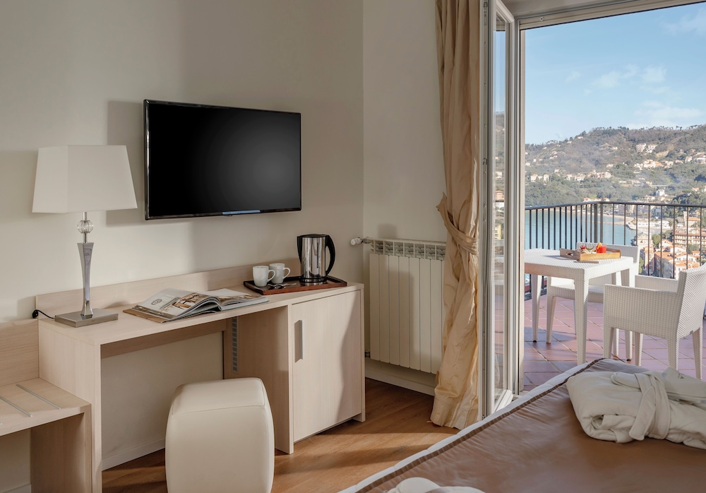 Grand Europa Hotel 21/28