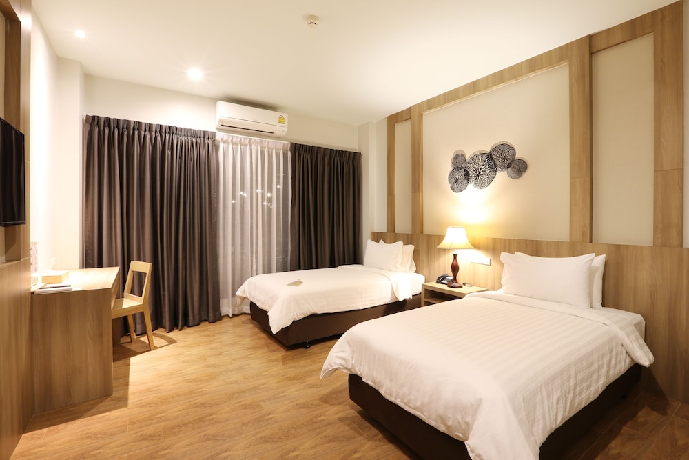 Civilize Hotel 30/64