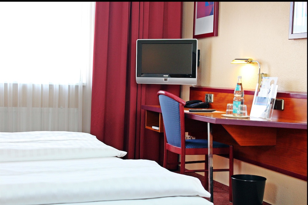 PLAZA INN Berlin-Charlottenburg 49/64