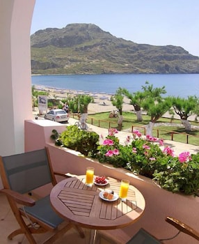 Alianthos Beach Hotel 45/61