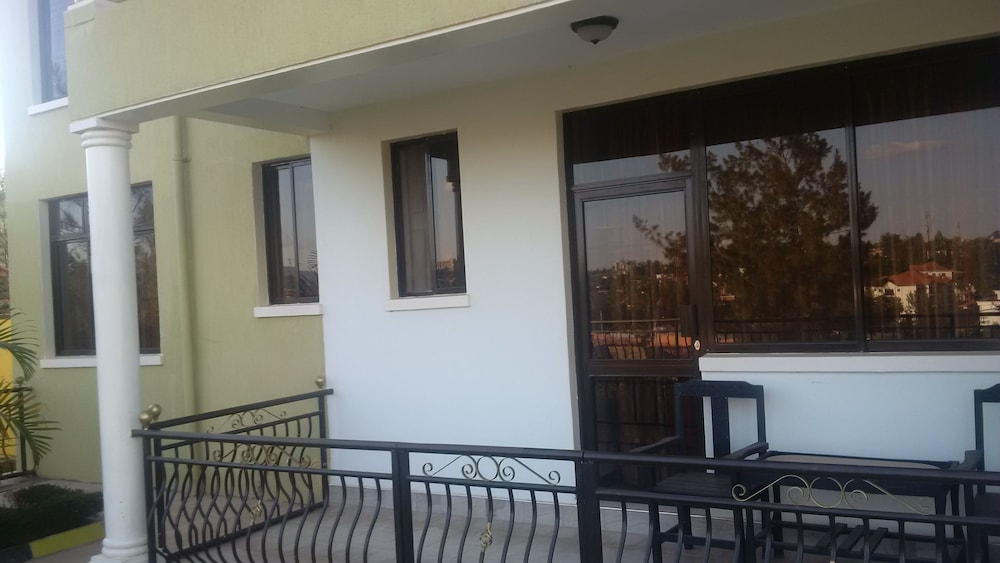 Primebiz Apartments 14/22