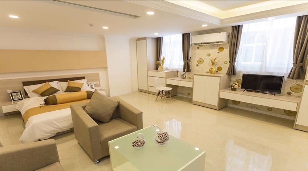 Ca&Sa Service Apartment 40/50